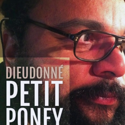 Petit poney tu es tout gris et tout petit, petit poney